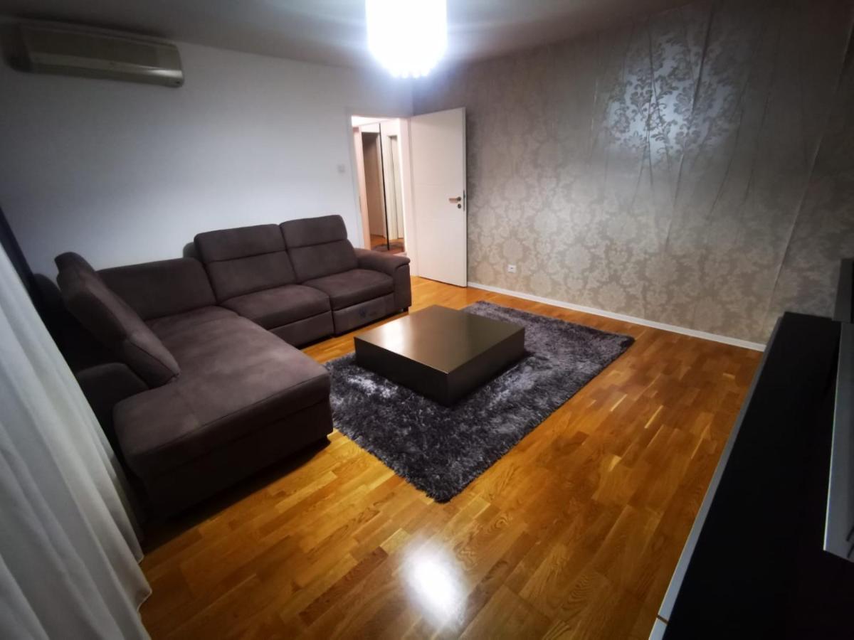 Luxury Apartment. 10 Minutes Taxi Ride To Center Тимишоара Экстерьер фото